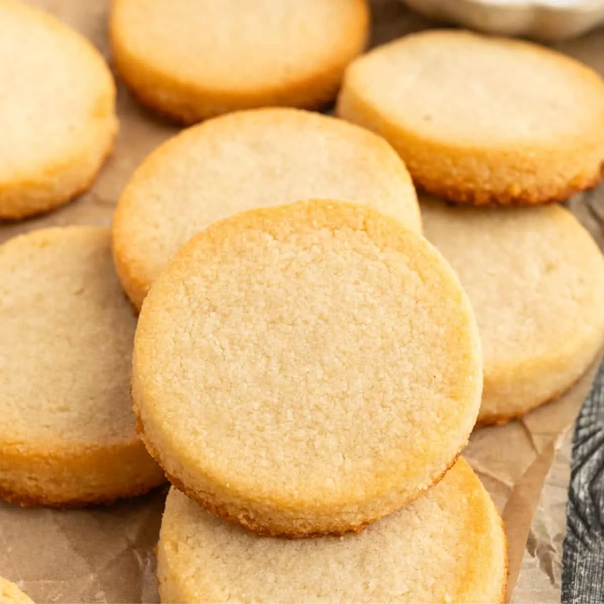 Keto Shortbread Cookies