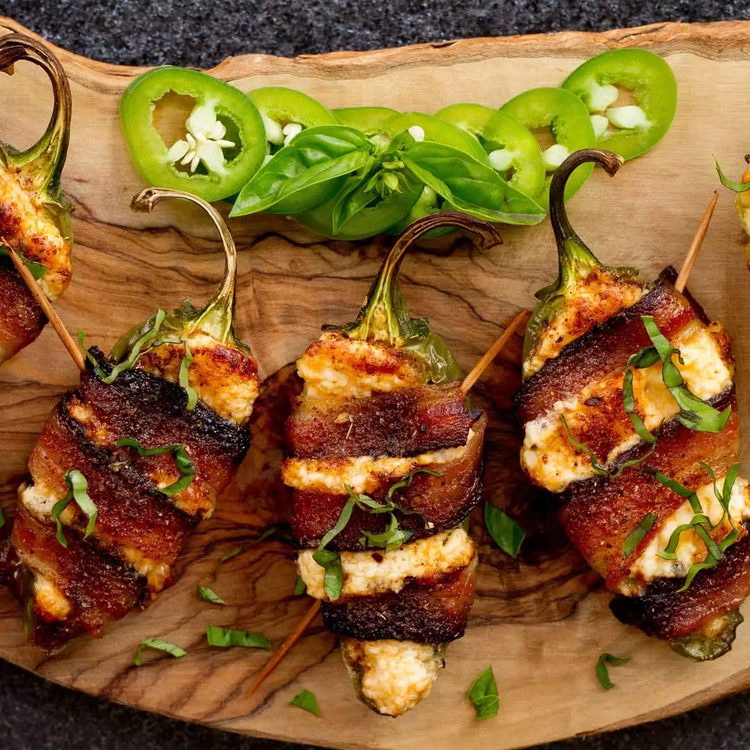 Keto Bacon-Wrapped Jalapeño Poppers