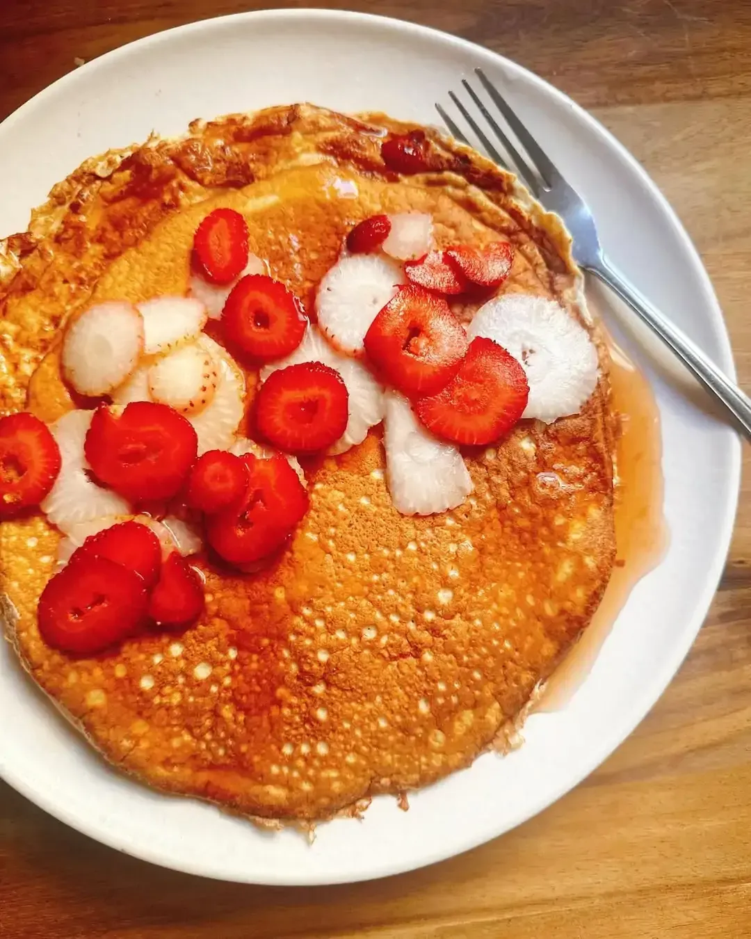 Keto Strawberries & Cream Protein Pancakes