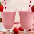 Keto Strawberry Smoothie