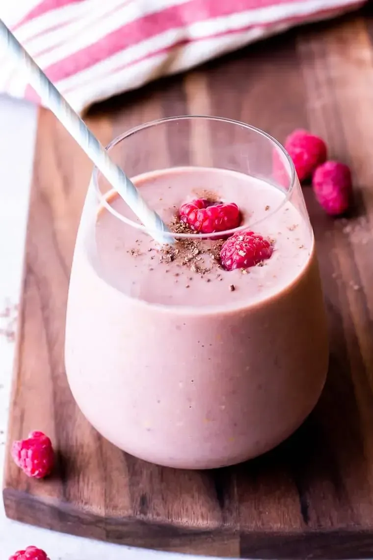 Keto Raspberry Chocolate Smoothie